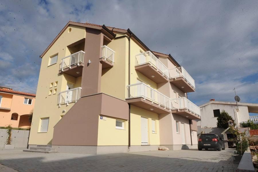 Apartment David روغوزنيكا المظهر الخارجي الصورة